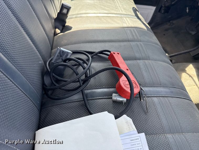 image for item DR1046 1991 Ford F350 utility bed pickup truck