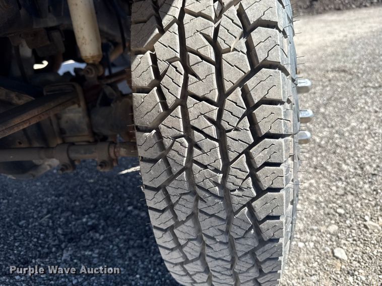 image for item DR1046 1991 Ford F350 utility bed pickup truck