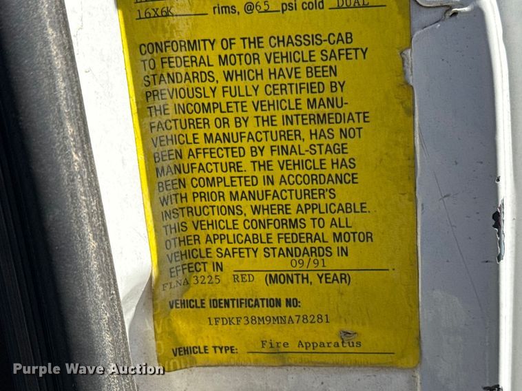 image for item DR1046 1991 Ford F350 utility bed pickup truck