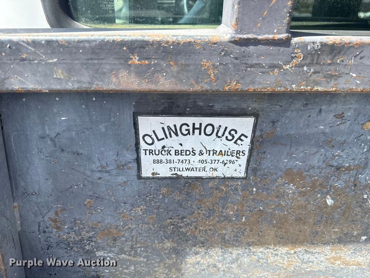 image for item DR1047 2006 Ford F550 Super Duty XL flatbed truck