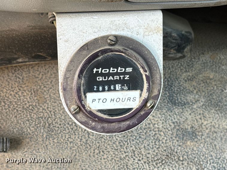 image for item DR1047 2006 Ford F550 Super Duty XL flatbed truck