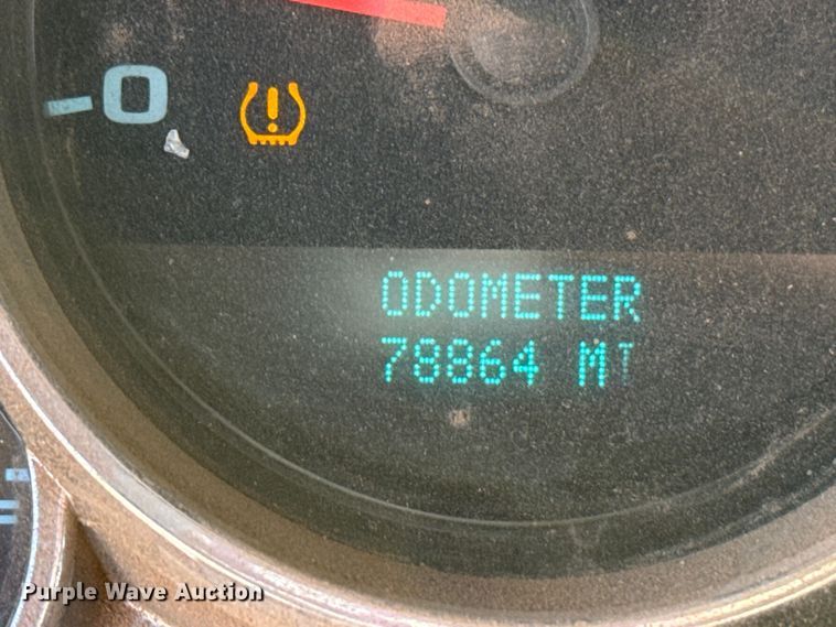 image for item DR1066 2011 Chevrolet Silverado 2500HD Crew Cab pickup truck