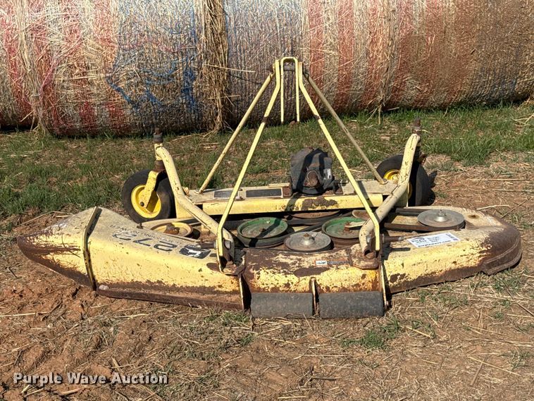 image for item DR1071 John Deere 272 finish mower