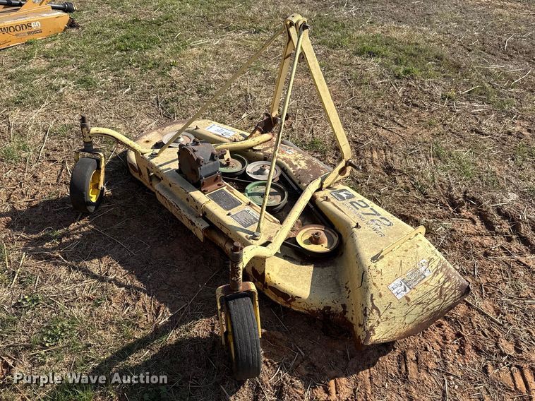 image for item DR1071 John Deere 272 finish mower