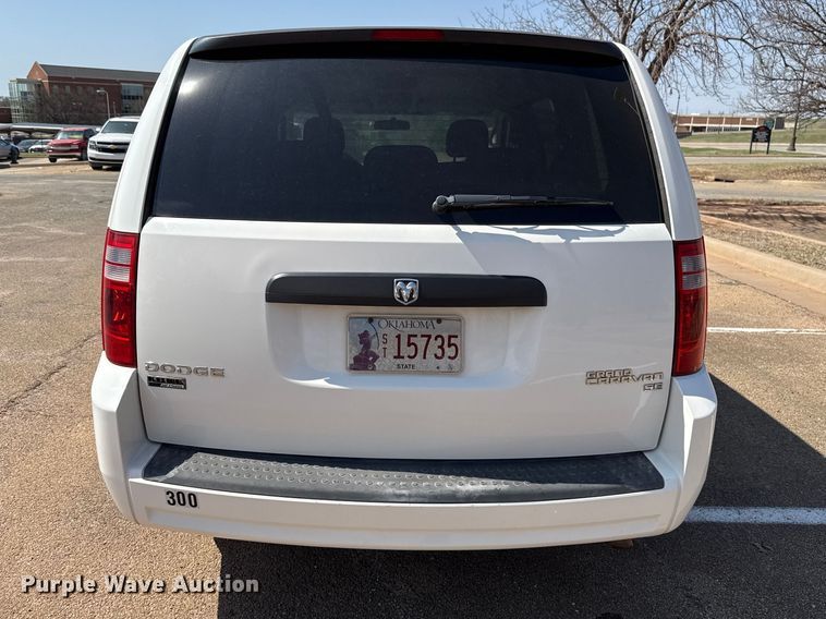 image for item DR1072 2010 Dodge Grand Caravan van