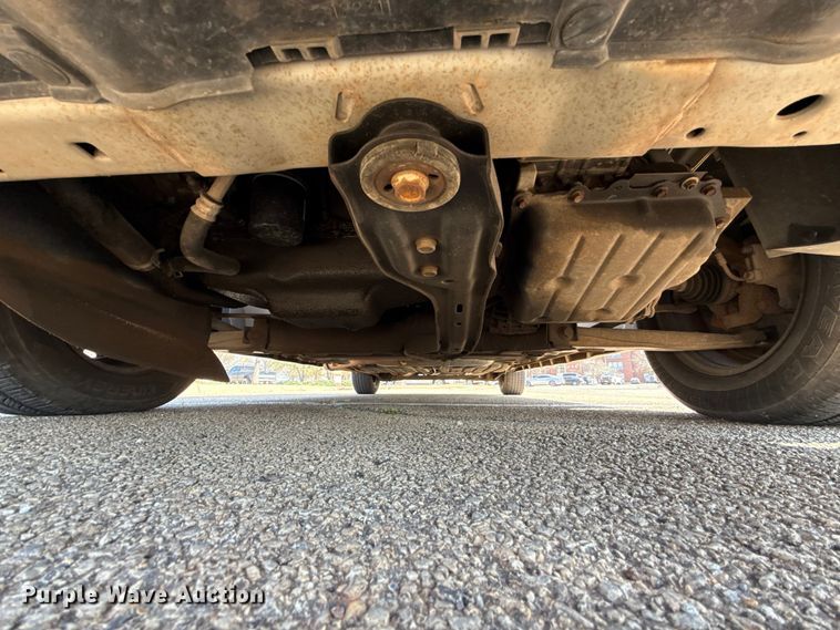 image for item DR1072 2010 Dodge Grand Caravan van