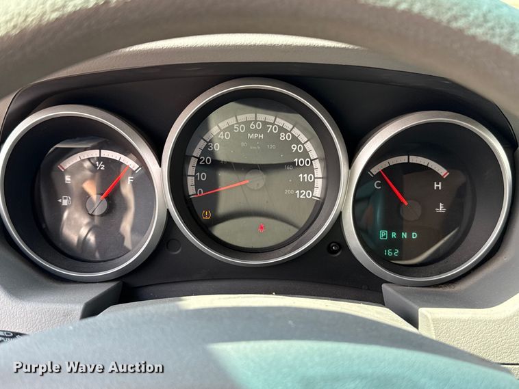 image for item DR1072 2010 Dodge Grand Caravan van