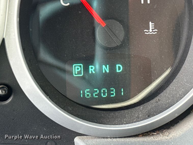 image for item DR1072 2010 Dodge Grand Caravan van