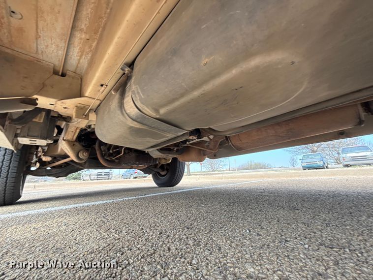 image for item DR1073 2002 Dodge Ram 2500 van