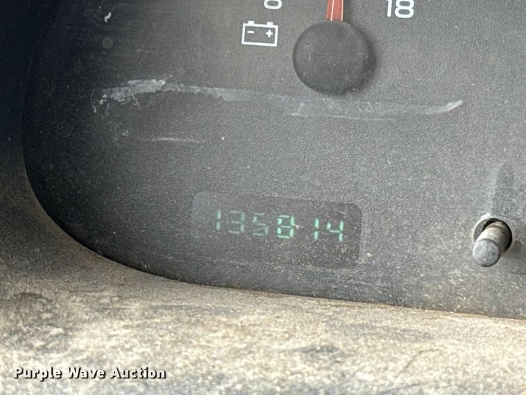image for item DR1073 2002 Dodge Ram 2500 van