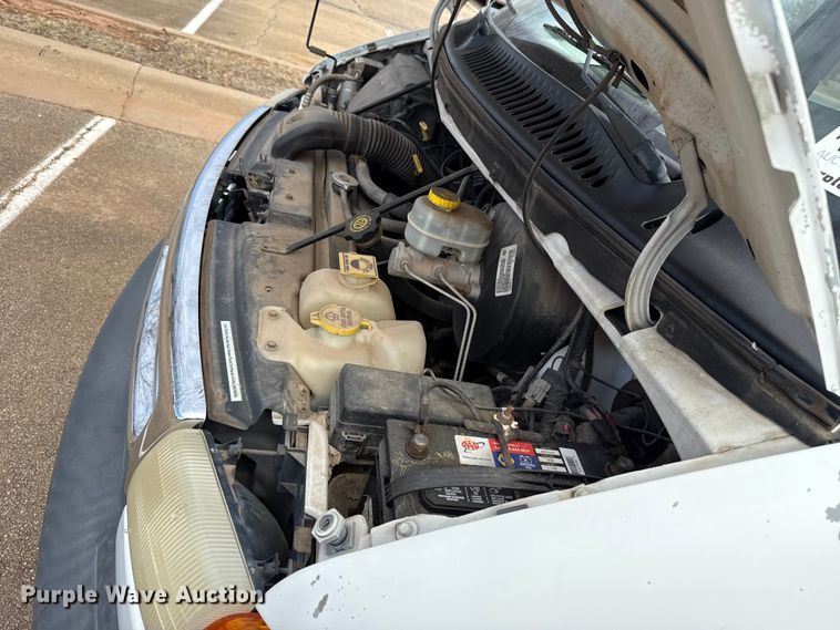 image for item DR1073 2002 Dodge Ram 2500 van