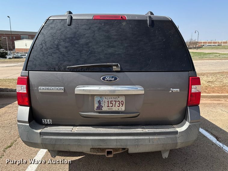 image for item DR1074 2011 Ford Expedition SUV