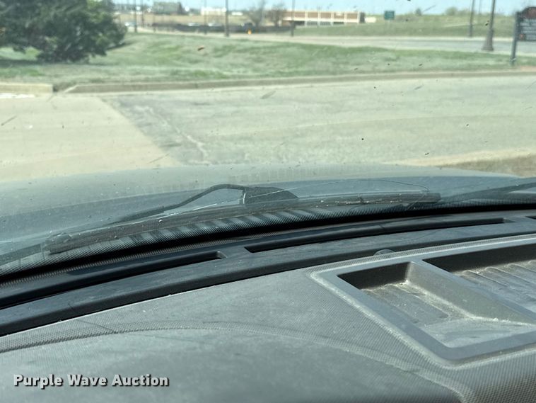 image for item DR1074 2011 Ford Expedition SUV