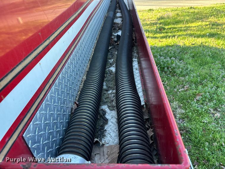 image for item DT0107 1986 Mack MS pumper fire truck