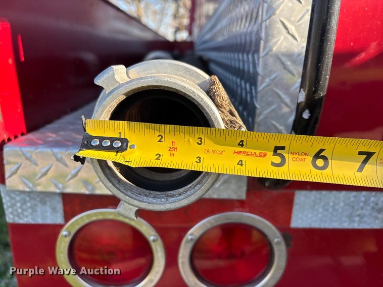 image for item DT0107 1986 Mack MS pumper fire truck