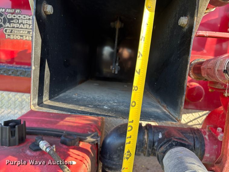 image for item DT0107 1986 Mack MS pumper fire truck