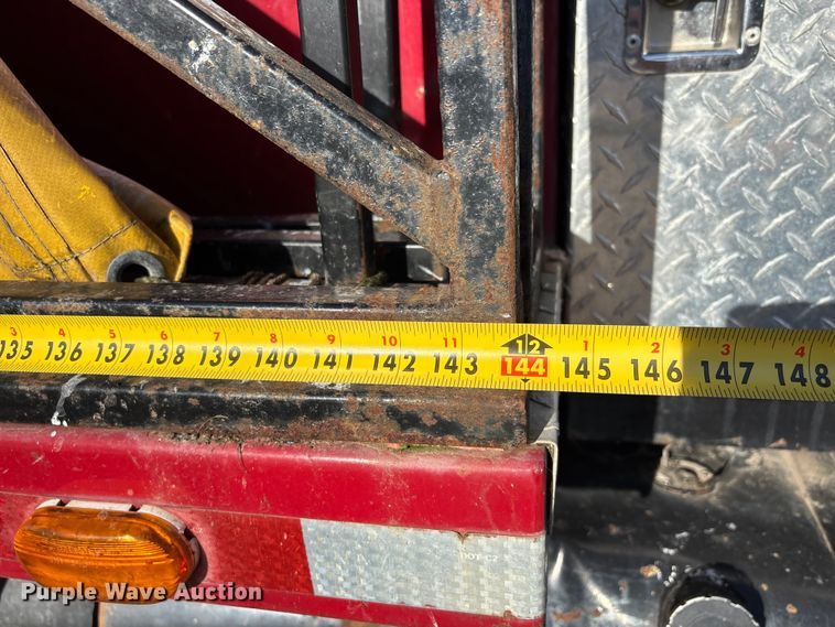 image for item DT0107 1986 Mack MS pumper fire truck