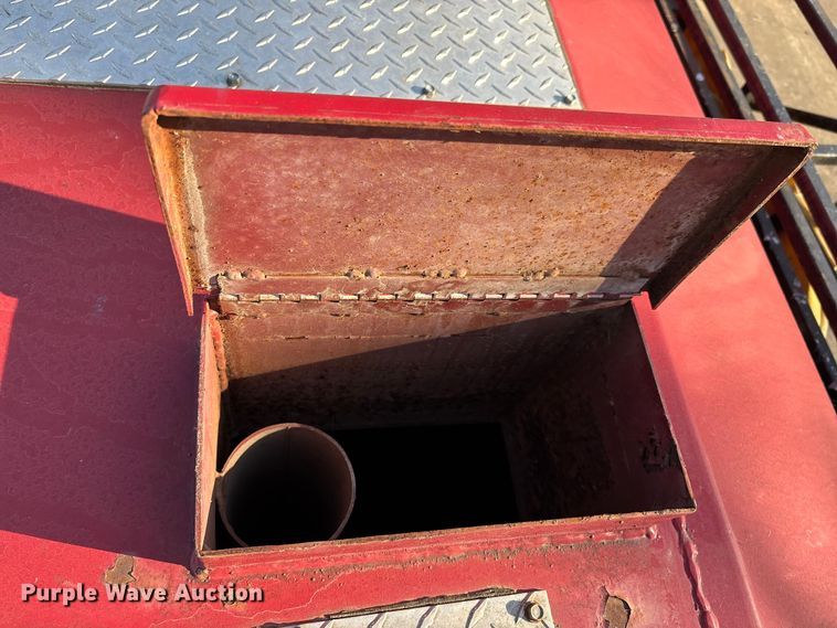 image for item DT0107 1986 Mack MS pumper fire truck