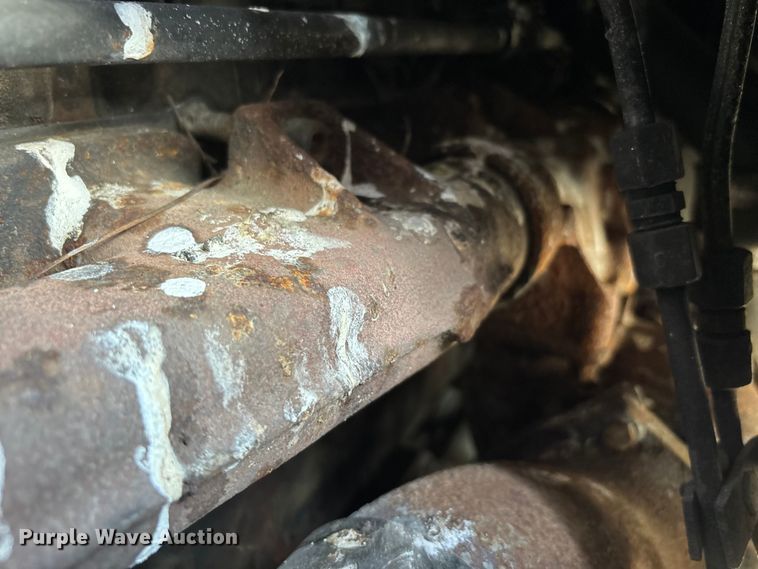 image for item DT0107 1986 Mack MS pumper fire truck