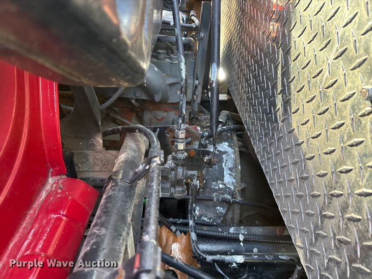 image for item DT0107 1986 Mack MS pumper fire truck