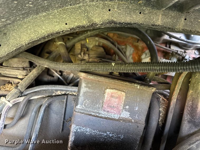 image for item DT0107 1986 Mack MS pumper fire truck