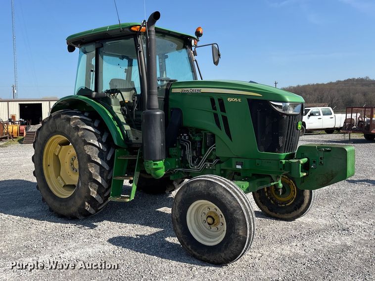 image for item DT0117 2014 John Deere 6105E tractor