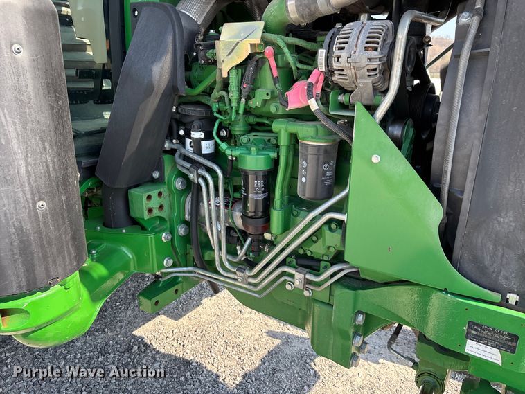 image for item DT0117 2014 John Deere 6105E tractor