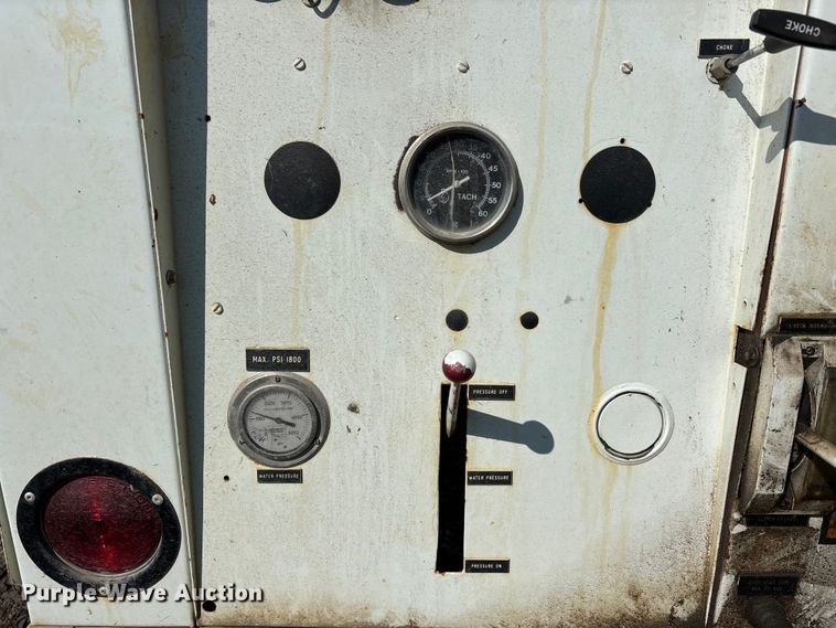 image for item DT0118 Sewer jetter trailer