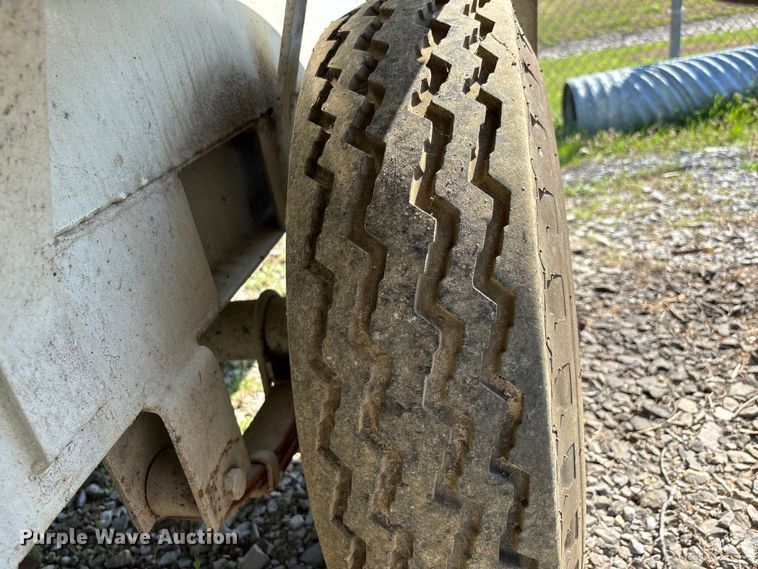 image for item DT0118 Sewer jetter trailer