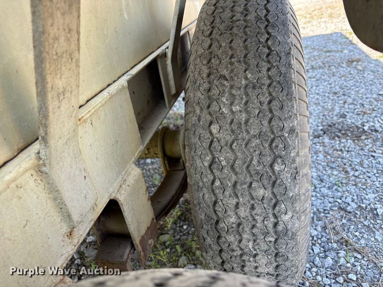 image for item DT0118 Sewer jetter trailer