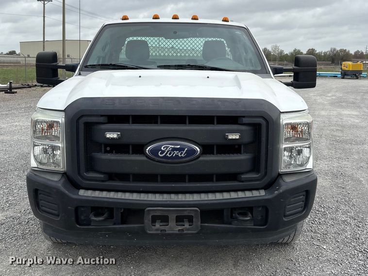 image for item DT0137 2014 Ford F350 Super Duty Ext. Cab utility bed pickup truck