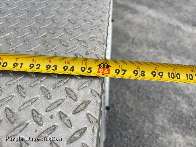 image for item DT0137 2014 Ford F350 Super Duty Ext. Cab utility bed pickup truck