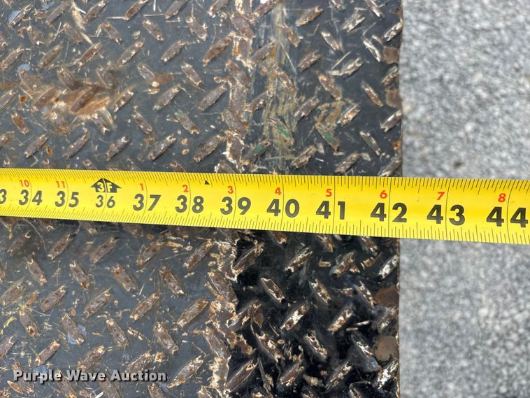 image for item DT0137 2014 Ford F350 Super Duty Ext. Cab utility bed pickup truck