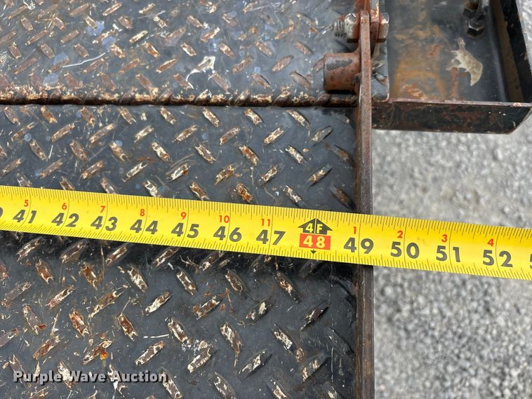 image for item DT0137 2014 Ford F350 Super Duty Ext. Cab utility bed pickup truck