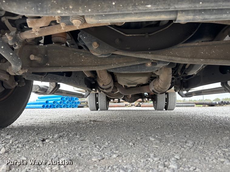 image for item DT0137 2014 Ford F350 Super Duty Ext. Cab utility bed pickup truck