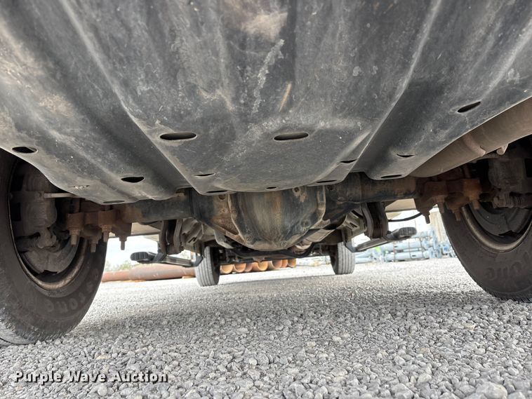 image for item DT0137 2014 Ford F350 Super Duty Ext. Cab utility bed pickup truck