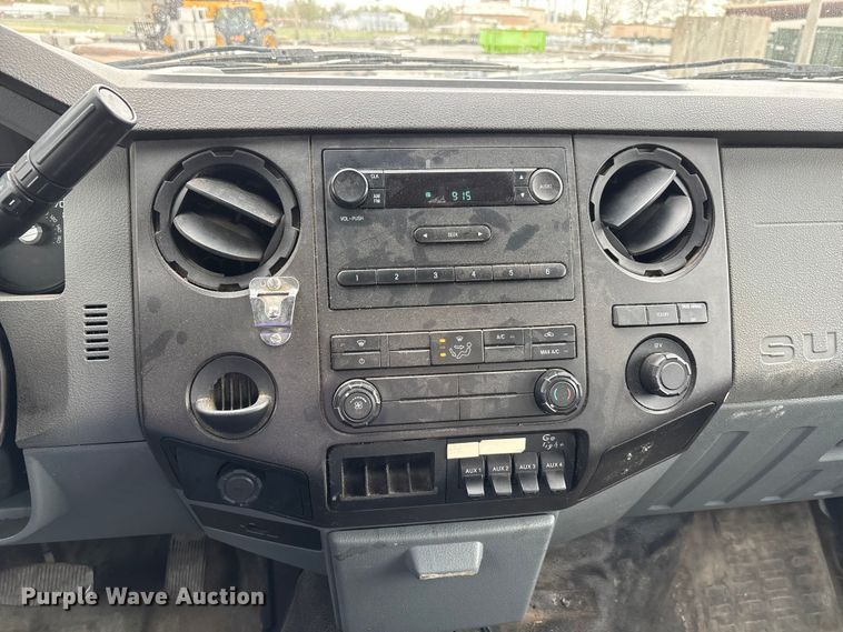 image for item DT0137 2014 Ford F350 Super Duty Ext. Cab utility bed pickup truck