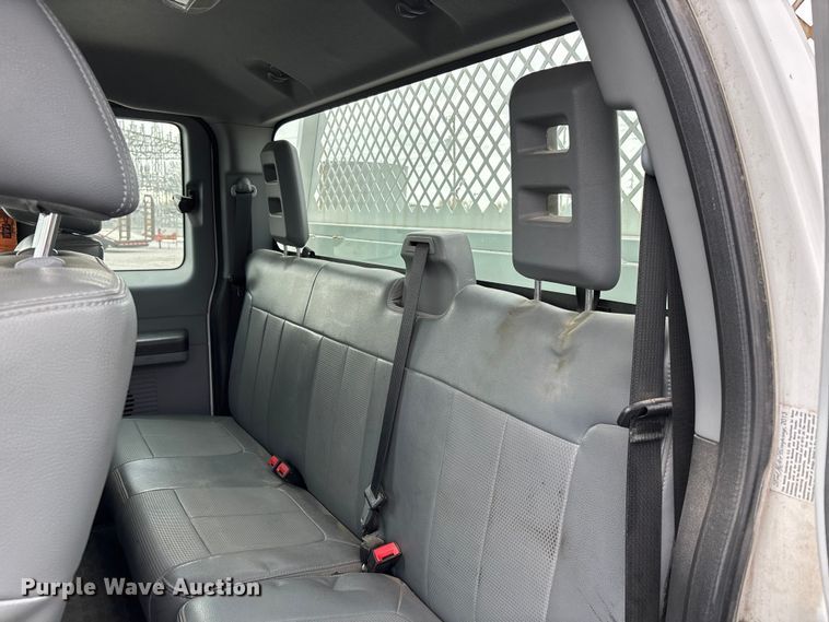 image for item DT0137 2014 Ford F350 Super Duty Ext. Cab utility bed pickup truck