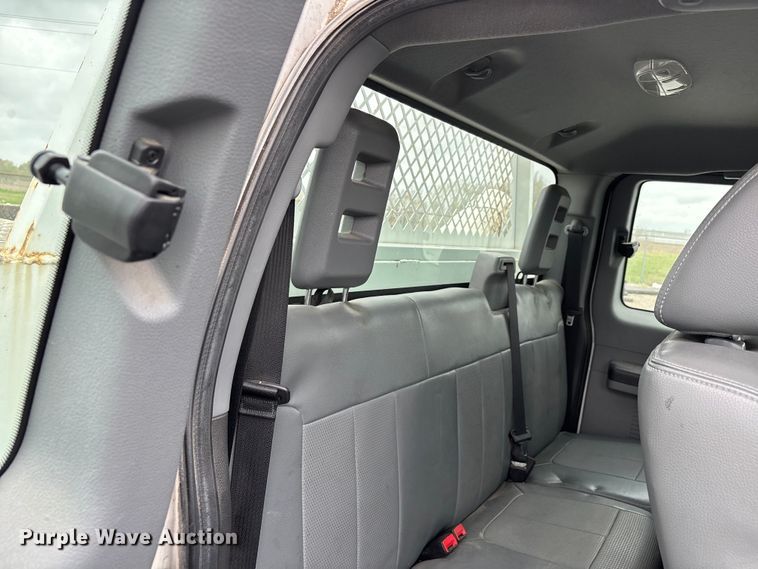 image for item DT0137 2014 Ford F350 Super Duty Ext. Cab utility bed pickup truck