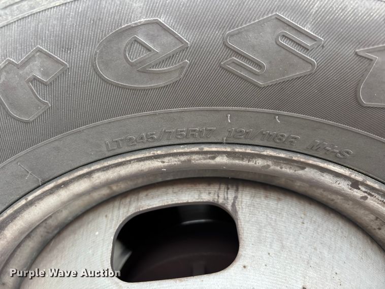 image for item DT0137 2014 Ford F350 Super Duty Ext. Cab utility bed pickup truck