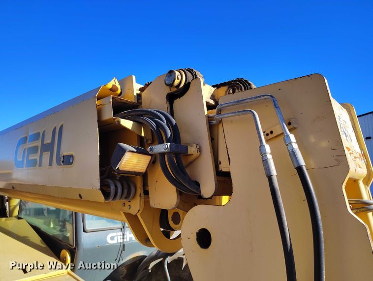 image for item DT0990 Gehl DL11-55 telehandler