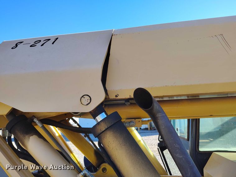 image for item DT0990 Gehl DL11-55 telehandler