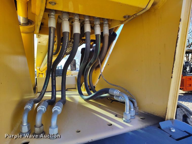 image for item DT0990 Gehl DL11-55 telehandler