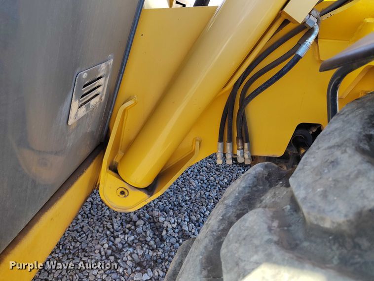 image for item DT0990 Gehl DL11-55 telehandler