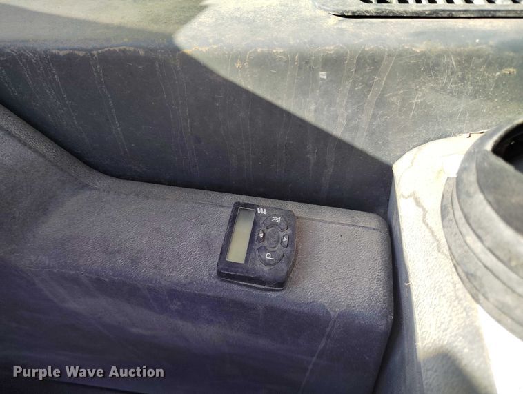 image for item DT0990 Gehl DL11-55 telehandler