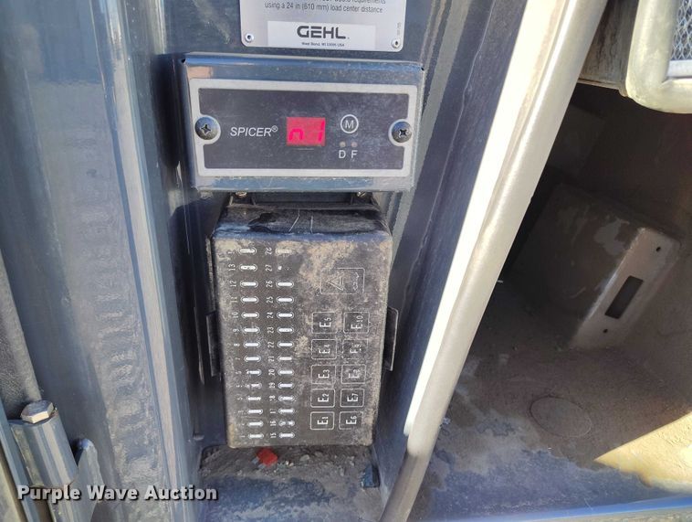 image for item DT0990 Gehl DL11-55 telehandler