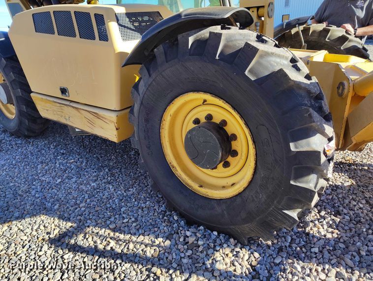 image for item DT0990 Gehl DL11-55 telehandler