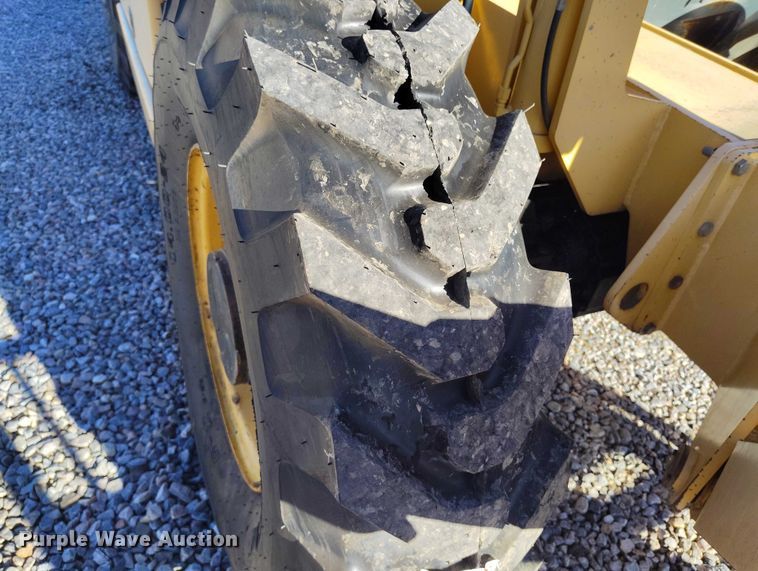 image for item DT0990 Gehl DL11-55 telehandler