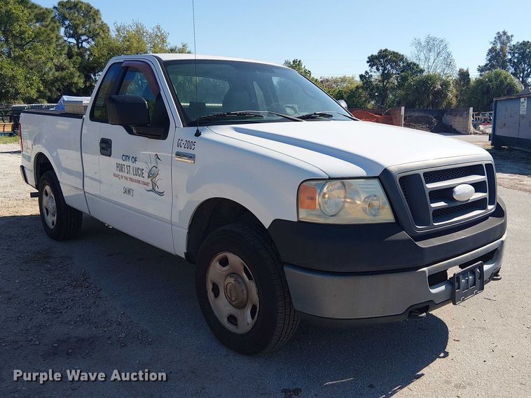 image for item DU0425 2006 Ford F150 XL pickup truck