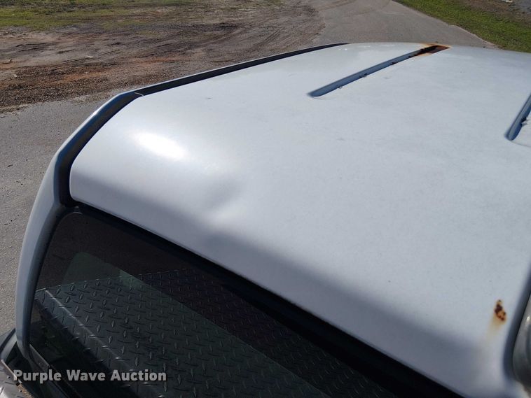 image for item DU0425 2006 Ford F150 XL pickup truck